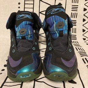 Youth Lebron James Circa 2015 XIII Nike Basketball Shoes